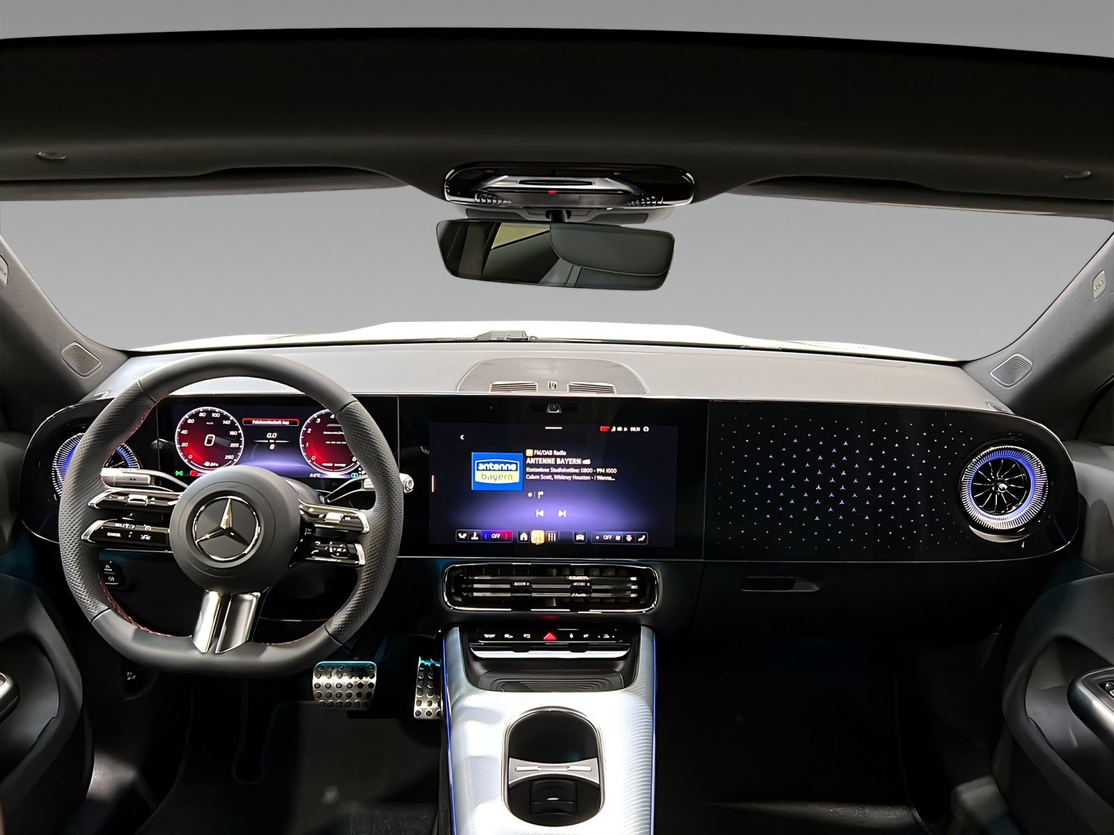 CLA 200 NEW_MODEL+AMG+LED+NIGHT+Kamera+Pano+TotW Bild 10