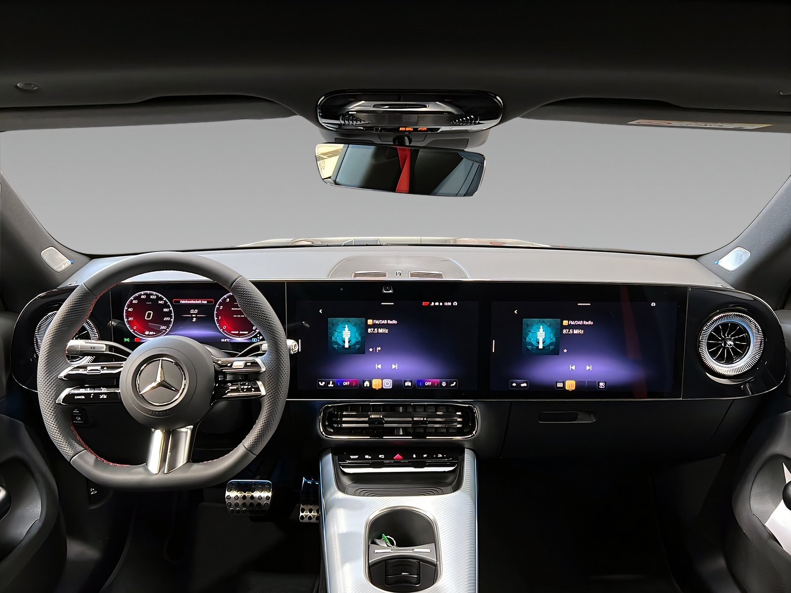 CLA 200 NEW_MODEL+AMG+Night+SUPERSCREEN+Pano Bild 10