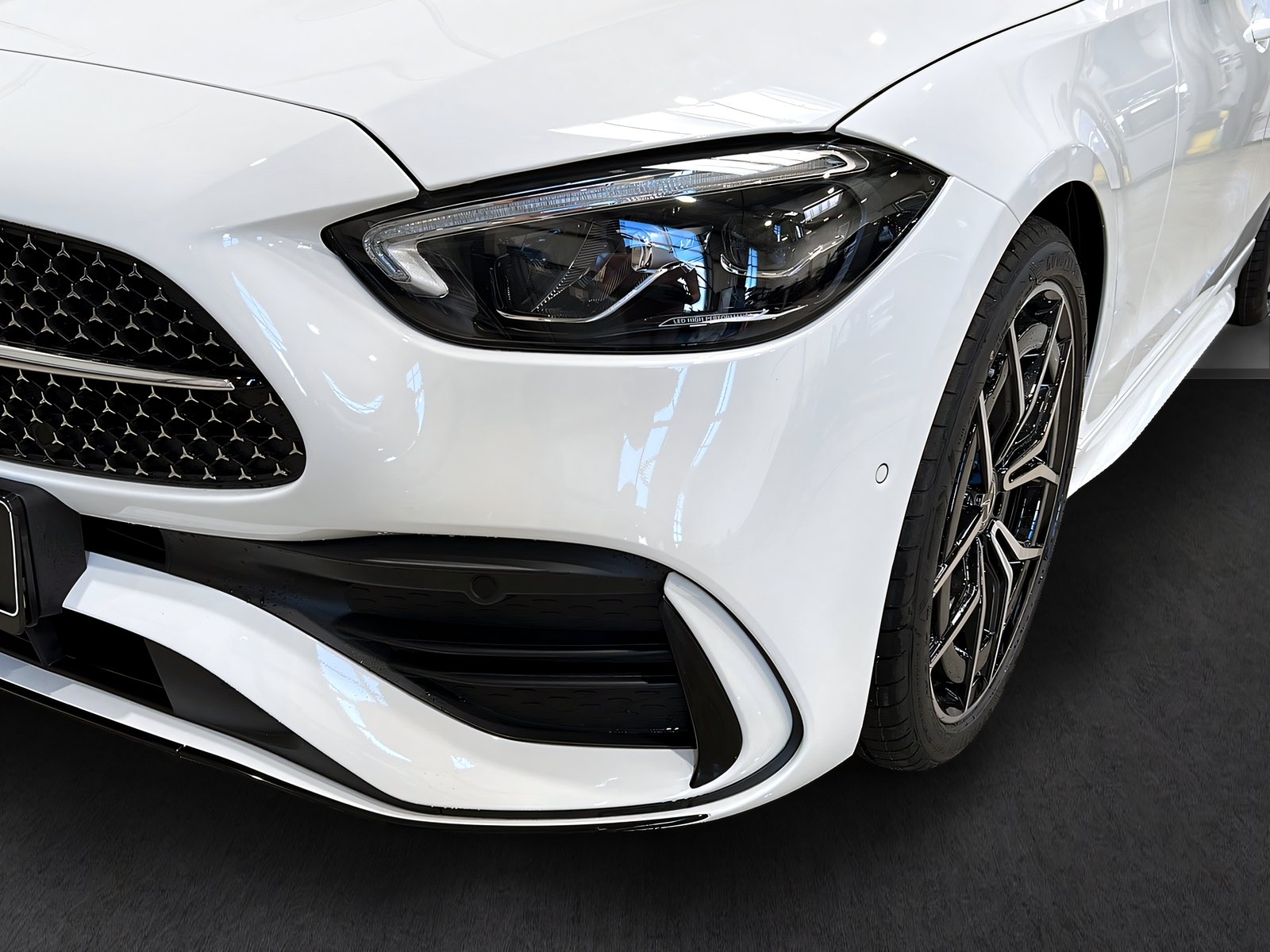 C 220 d AMG+NIGHT+Memory+Pano+CarPlay+TotW+360° Bild 15