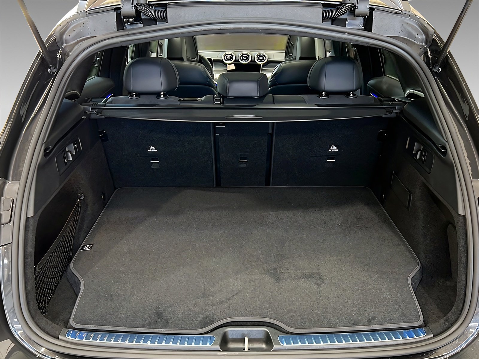 GLC 300 de 4M AMG+NIGHT+Memo+Pano+LrHz+AHK+360° Bild 6