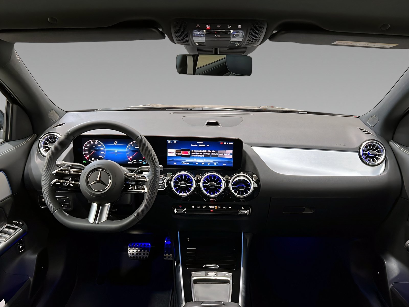 GLA 200 AMG+LED+NIGHT+Kamera+TotW+LrHz+DAB+AHK Bild 10