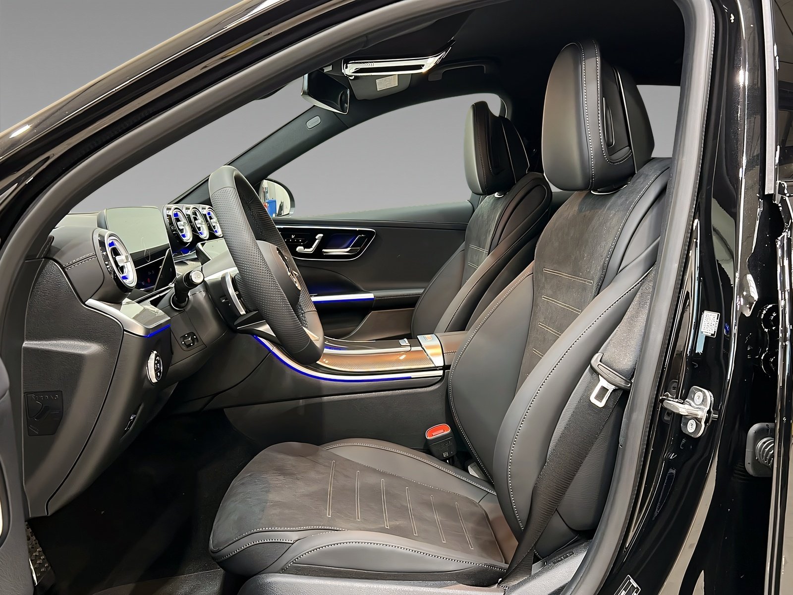 C 220 d AMG+LED+NIGHT+CarPlay+Memory+LrHz+360° Bild 8