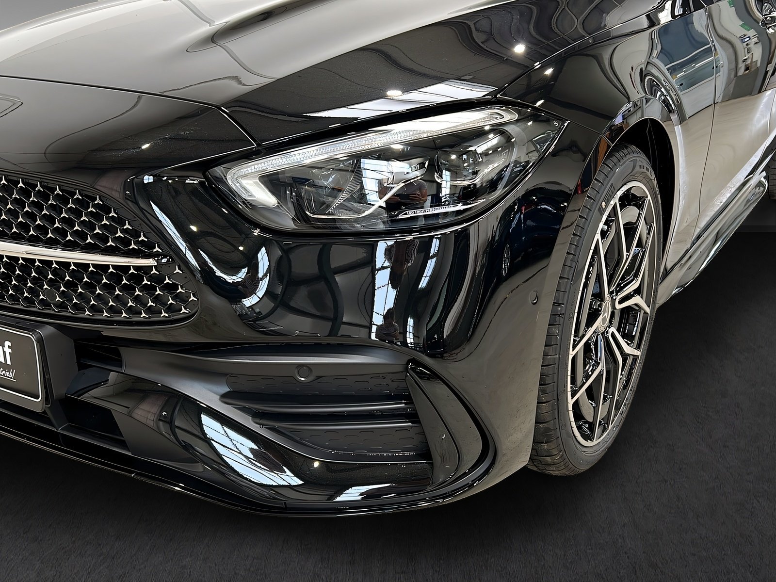 C 220 d AMG+LED+NIGHT+CarPlay+Memory+LrHz+360° Bild 15