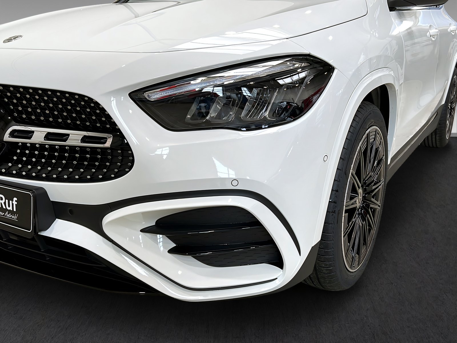 GLA 200 AMG+LED+Night+AHK+Ambi+TotW+20
