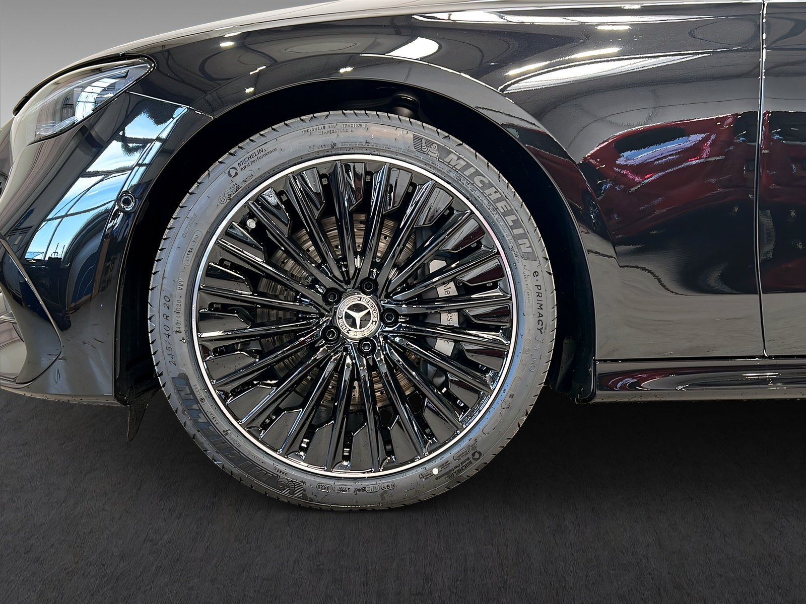 E 450 d 4M+AMG+LEDER+PREMIUM+AHK+STANDHEIZUNG Bild 7