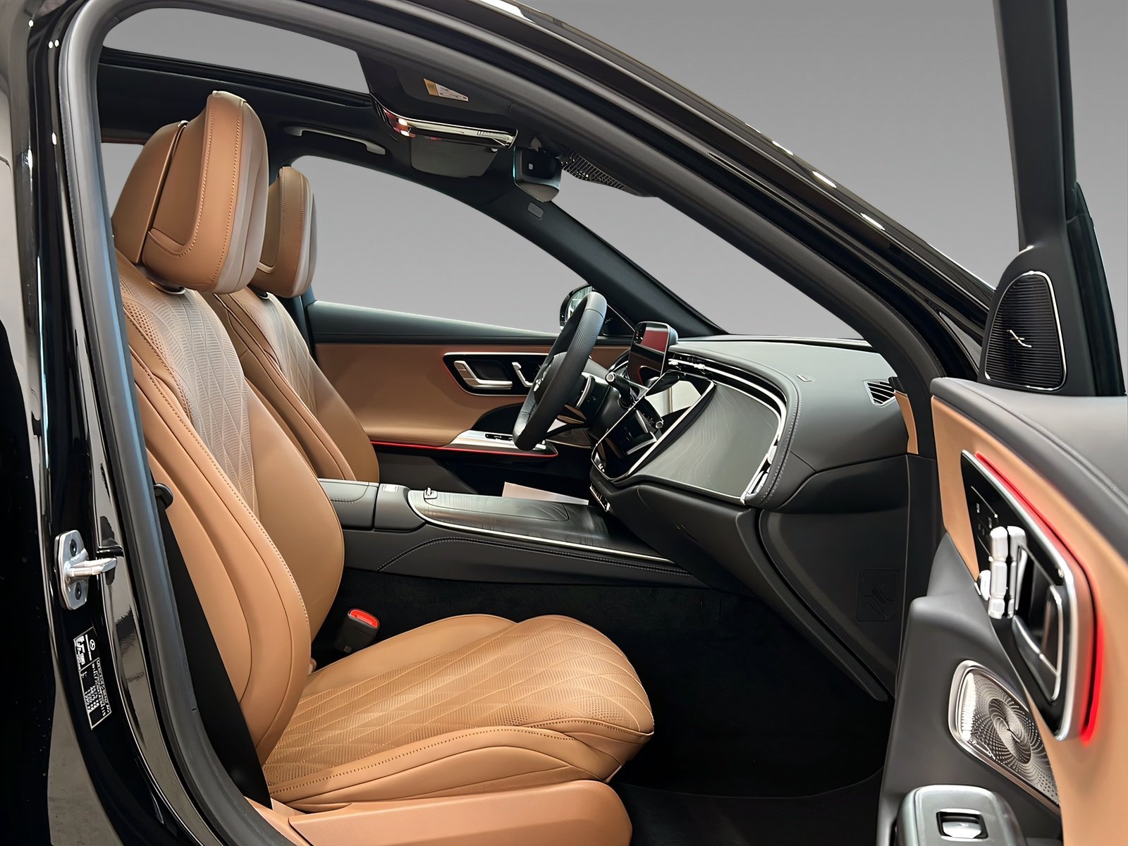 E 450 d 4M+AMG+LEDER+PREMIUM+AHK+STANDHEIZUNG Bild 14