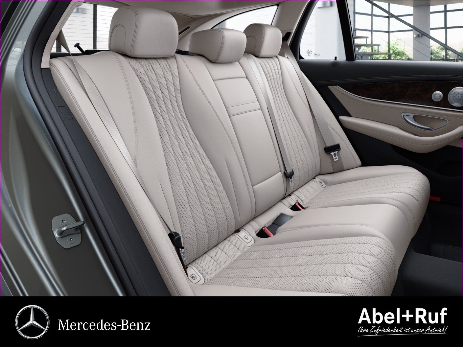 E 300 de 4MATIC T Exclusive Pano+Burmester+AHK Bild 9