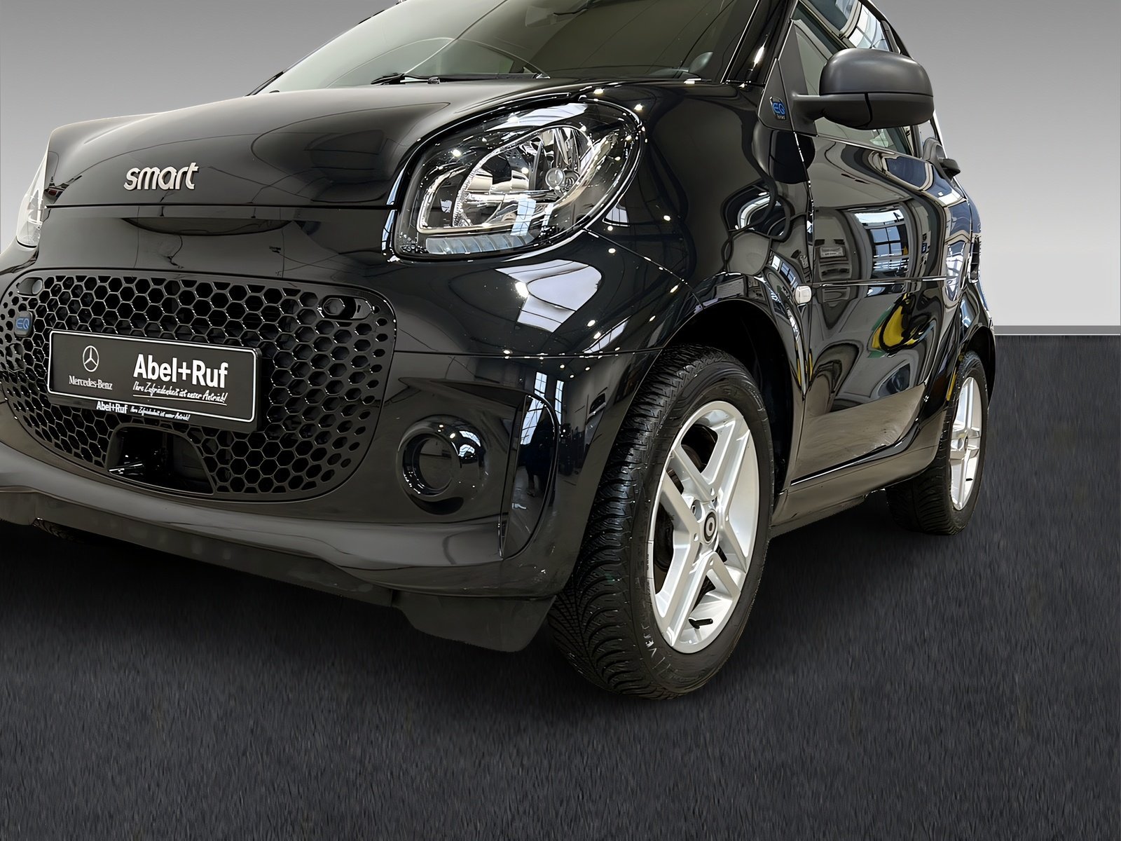 smart EQ fortwo Cool&Audio+Ladekabel+SHz Bild 2