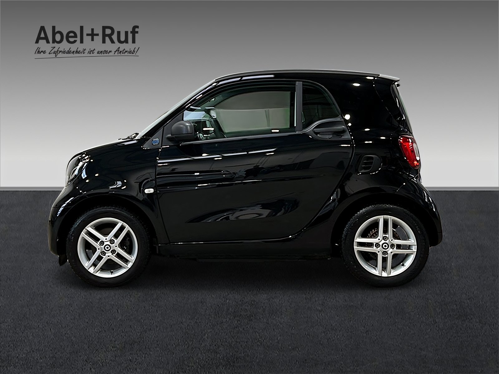 smart EQ fortwo Cool&Audio+Ladekabel+SHz Bild 5