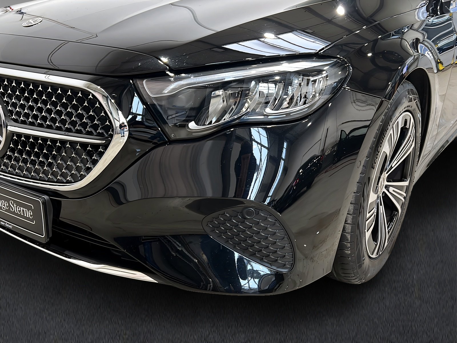 E 220 d AVANTGARDE+LED+Kamera+CarPlay+Ambi+TotW Bild 3