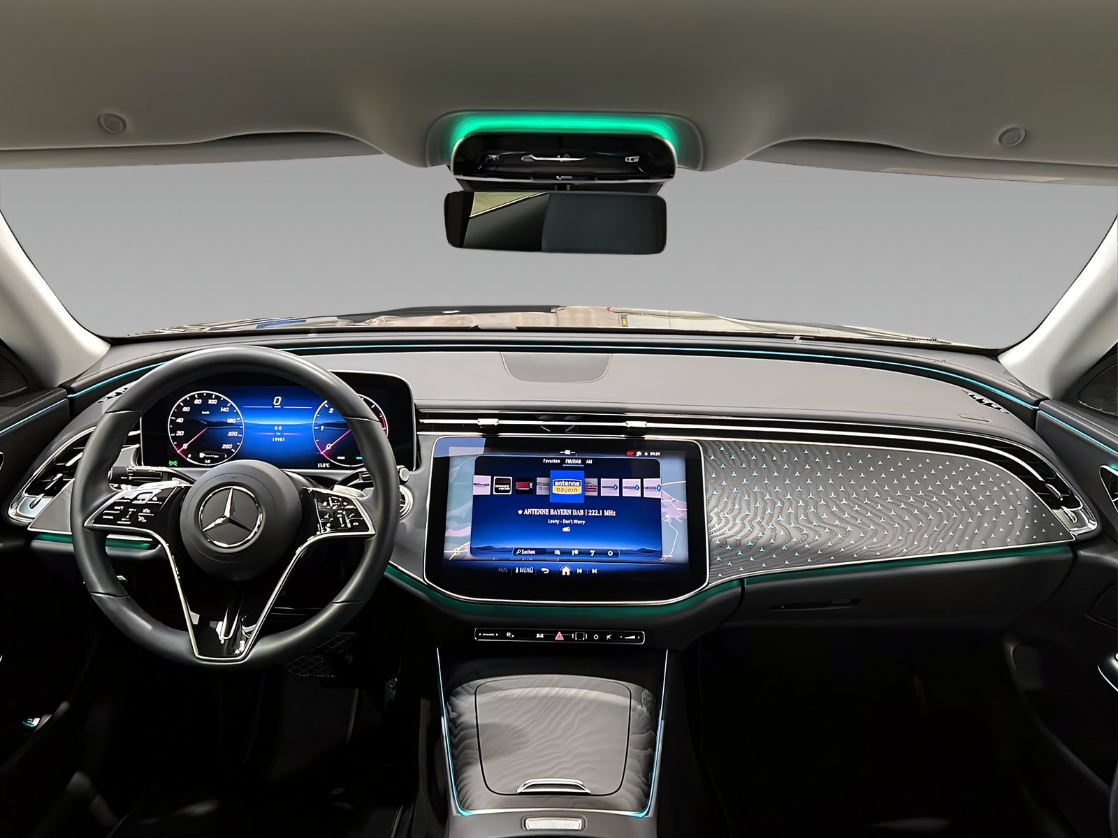 E 220 d AVANTGARDE+LED+Kamera+CarPlay+Ambi+TotW Bild 11