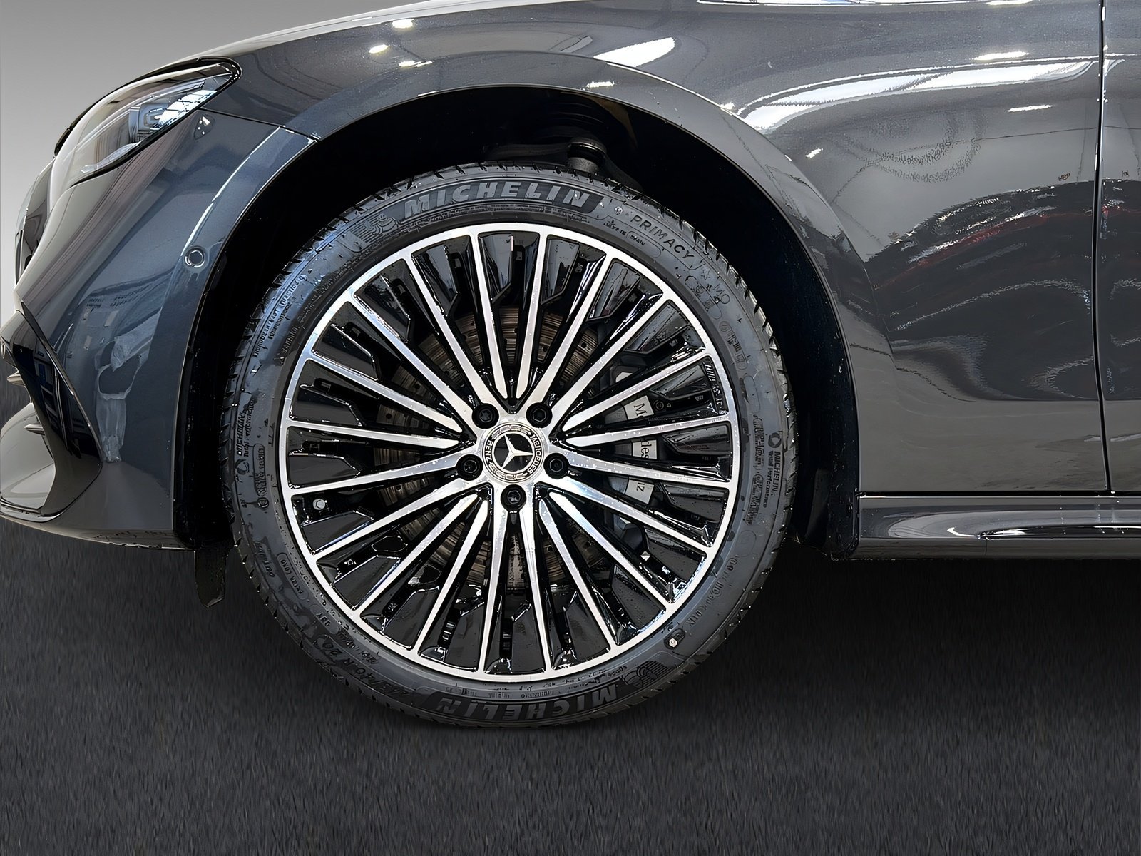 E 450d T 4M AMG+DIST+Superscr.+Burme+HuD+AHK+360 Bild 7