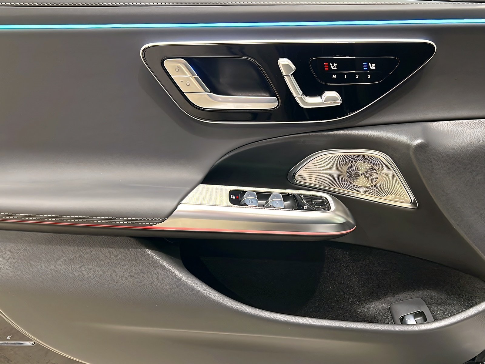 E 450 d T 4M AMG+Superscreen+Burme+HuD+AHK+360° Bild 13
