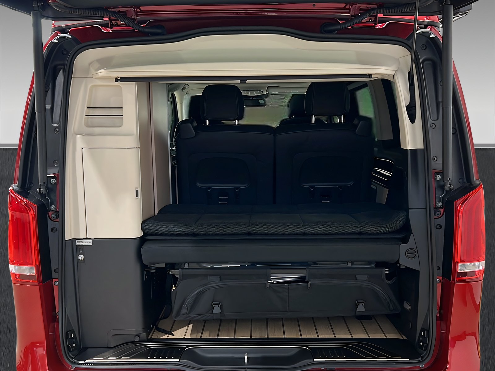 Marco Polo 300 d 4M DISTRO+EASY-UP+TotW+AHK+360° Bild 8