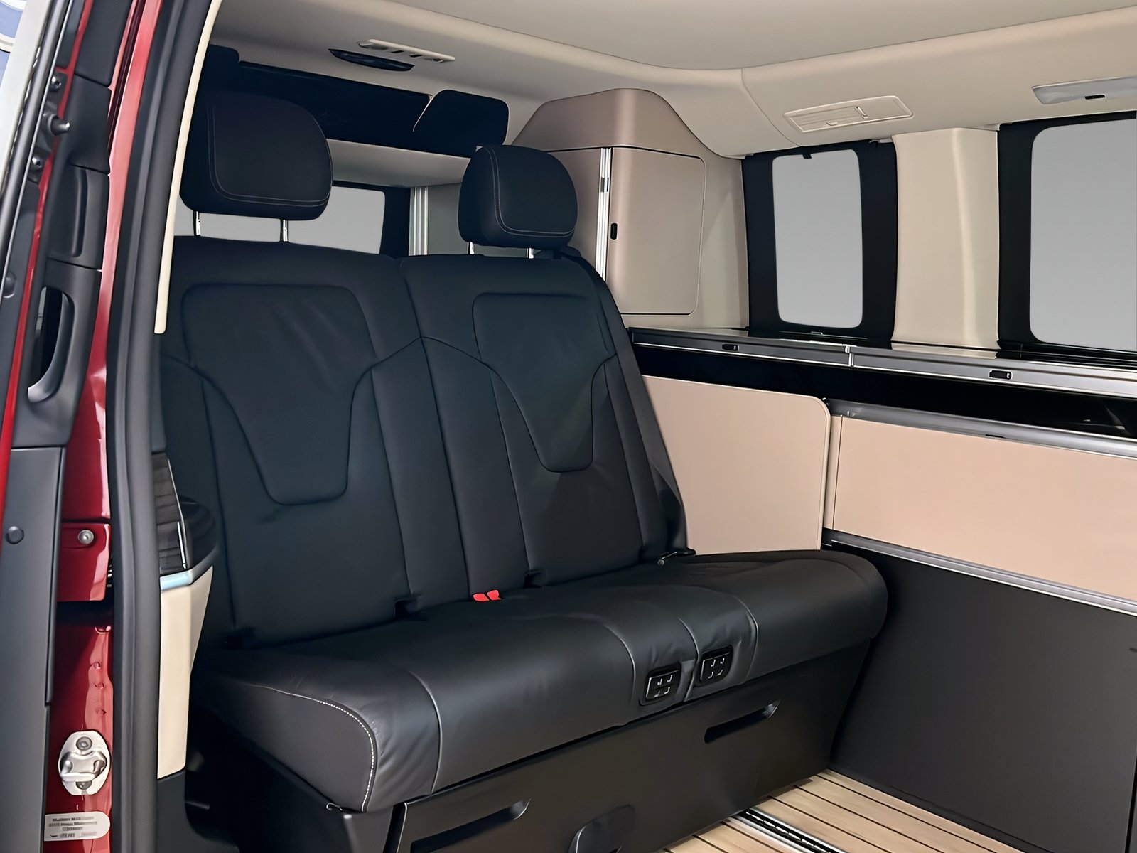 Marco Polo 300 d 4M DISTRO+EASY-UP+TotW+AHK+360° Bild 10