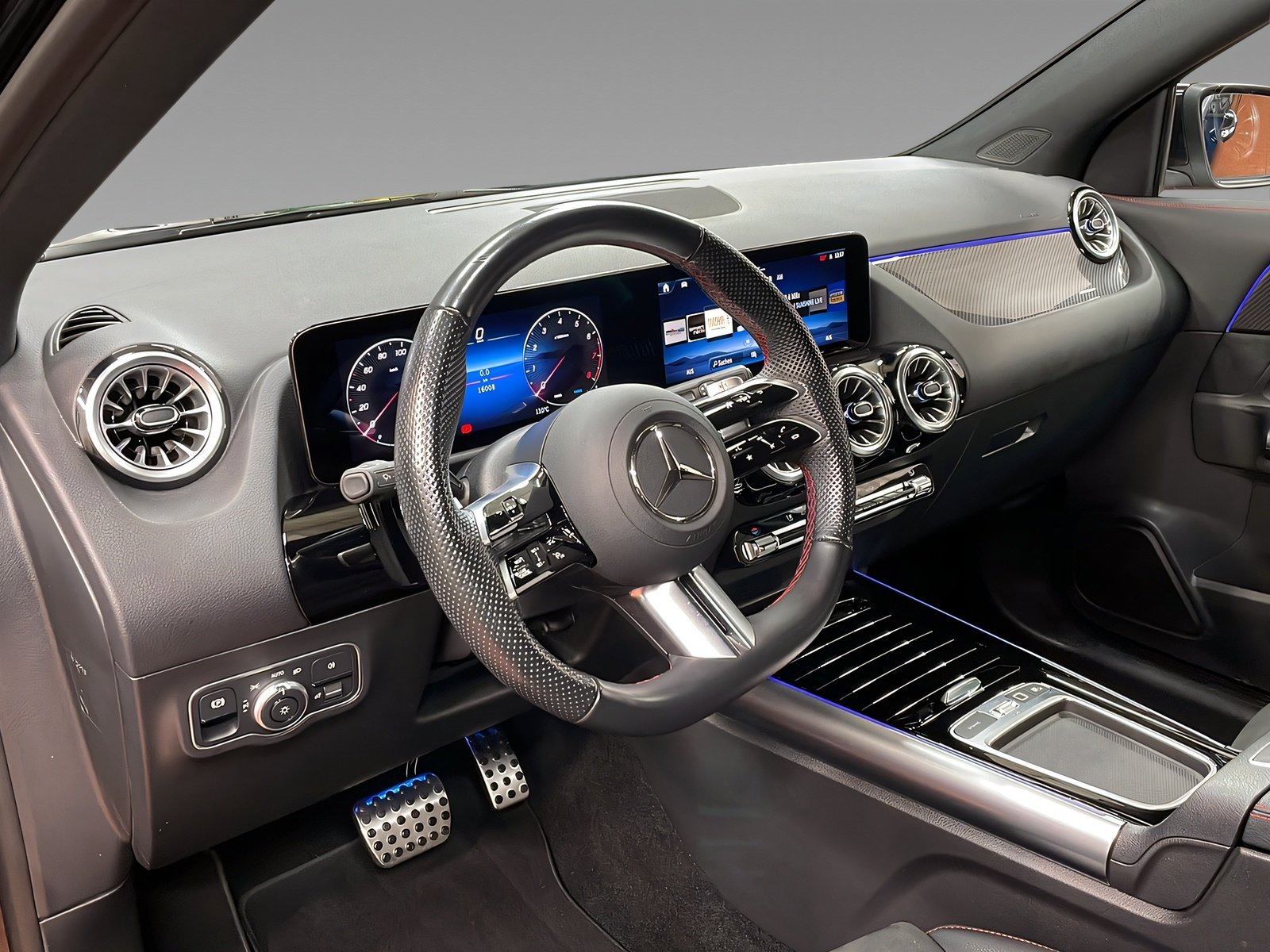 GLA 220 4M AMG+LED+Kamera+Ambi+TotW+LrHz+DAB Bild 14