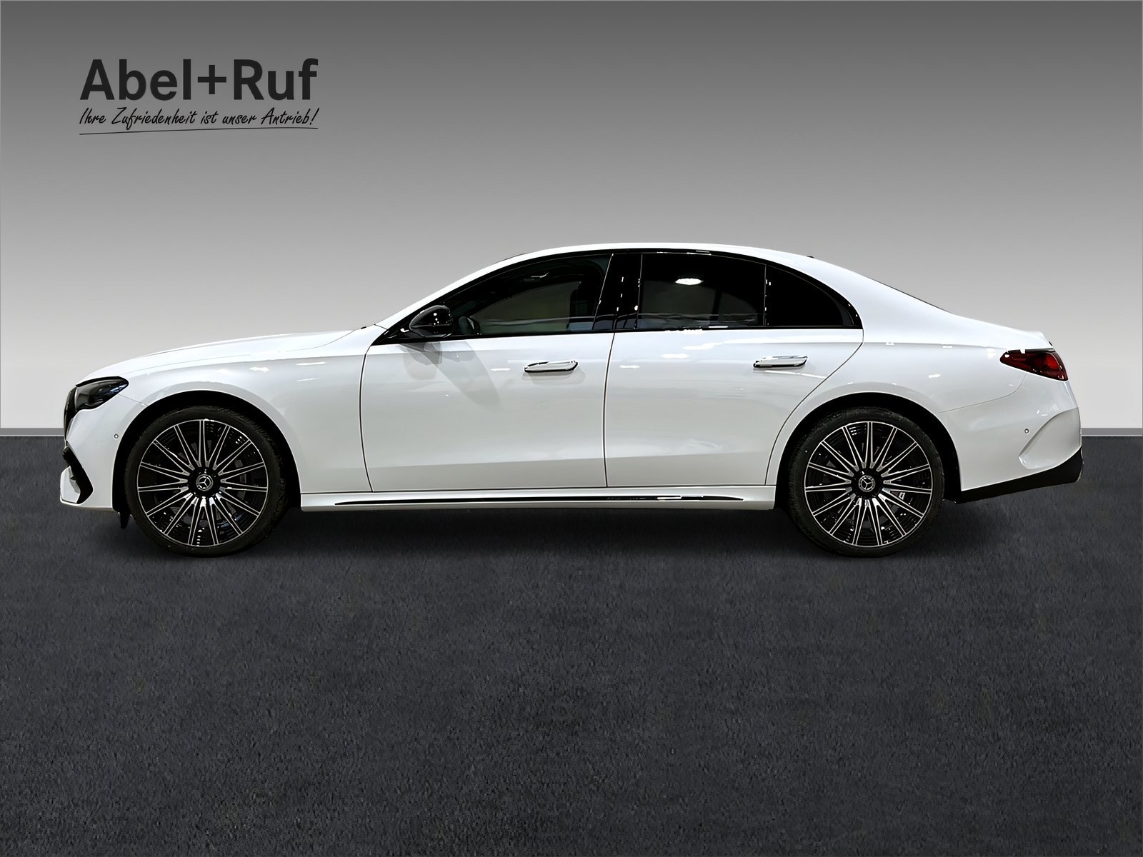 E 450d 4M AMG+DIST+Superscreen+Burm+Pano+AHK+360 Bild 4