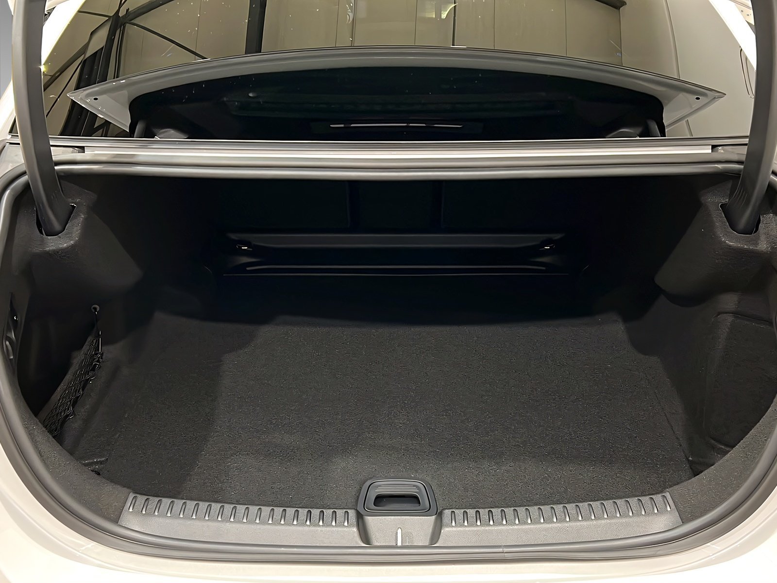 E 450d 4M AMG+DIST+Superscreen+Burm+Pano+AHK+360 Bild 6