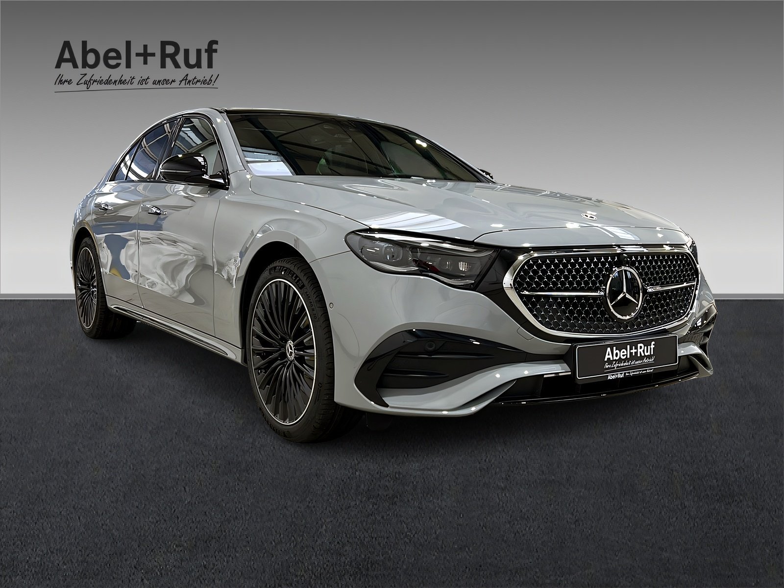 E 450 d 4M AMG+DISTR+NIGHT+Burm+StHz+HuD+AHK+360 Bild 3