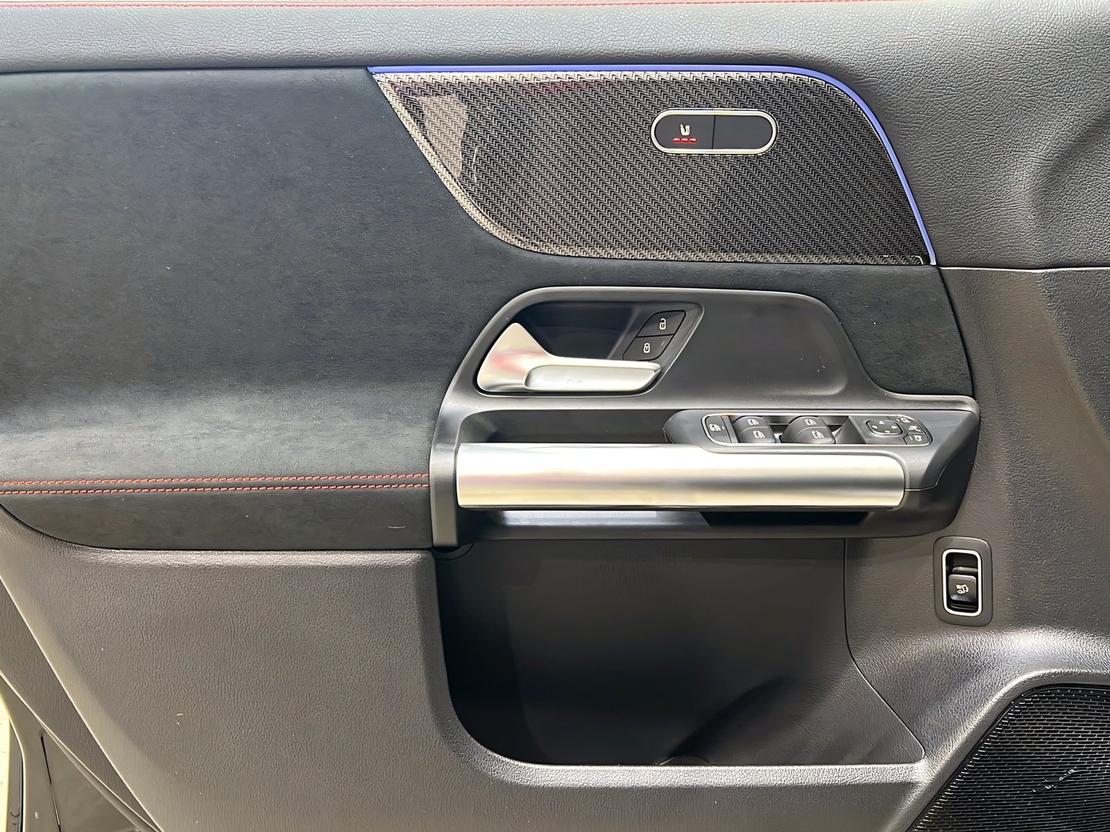 GLA 200 AMG+MULTI+NIGHT+Pano+Ambi+TotW+AHK+360° Bild 12