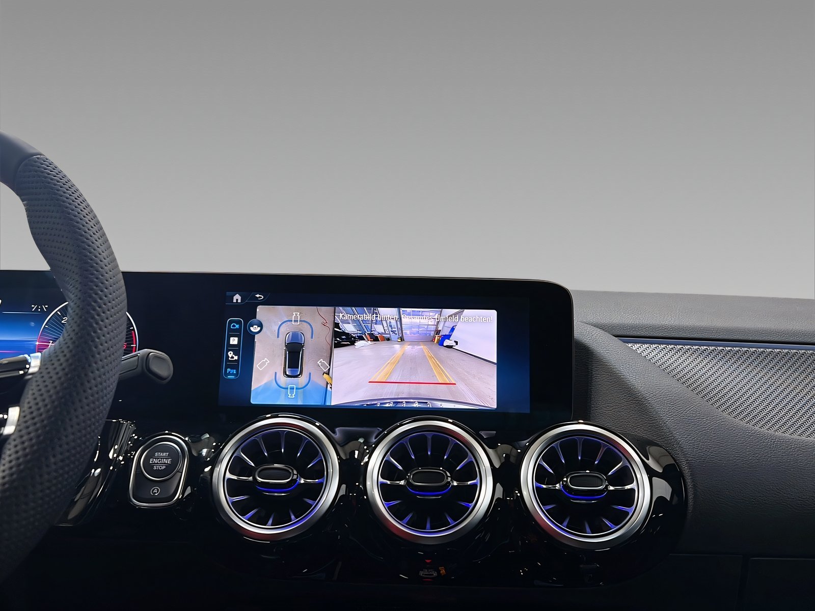 GLA 200 d AMG+MULTI+NIGHT+Ambiente+LrHz+TotW+360 Bild 12