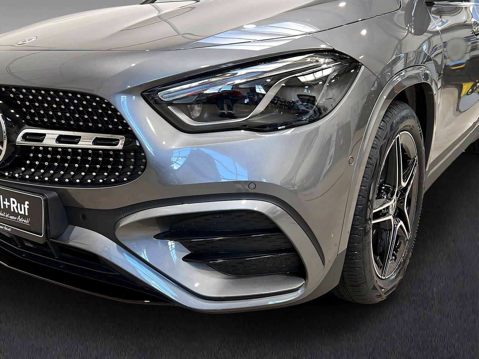 GLA 200 d AMG+MULTI+NIGHT+Ambiente+LrHz+TotW+360 Bild 15