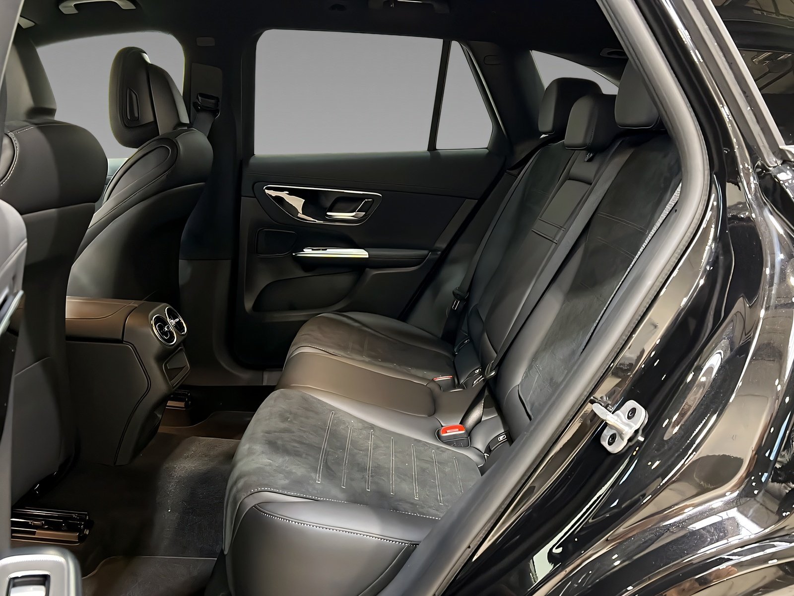 GLC 220 d 4M AMG+DIGITAL+Memo+LrHz+TotW+AHK+360° Bild 9