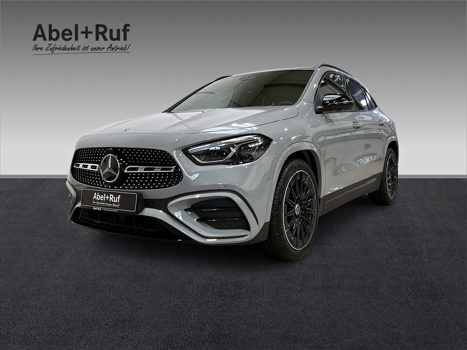 GLA 200 AMG+MULTI+NIGHT+Ambiente+LrHz+ToW+360° Bild 1