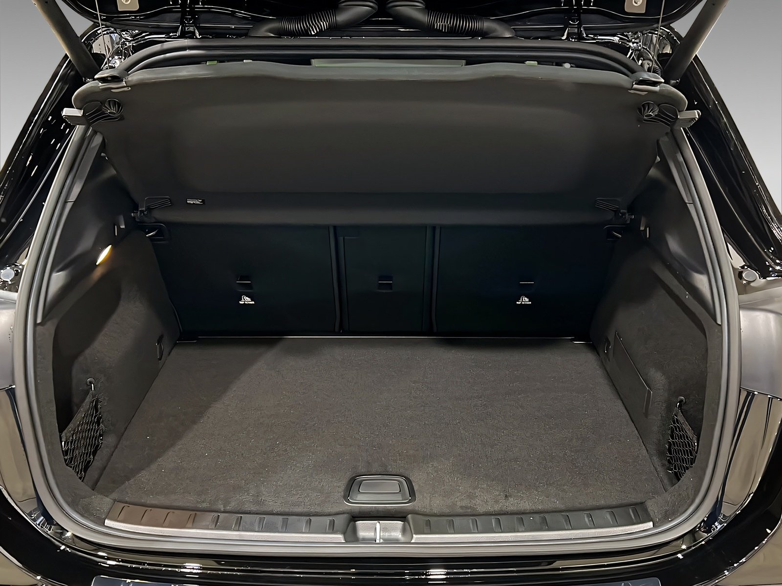 GLA 180 AMG+MULTI+NIGHT+Ambi+TotW+LrHz+AHK+360° Bild 6