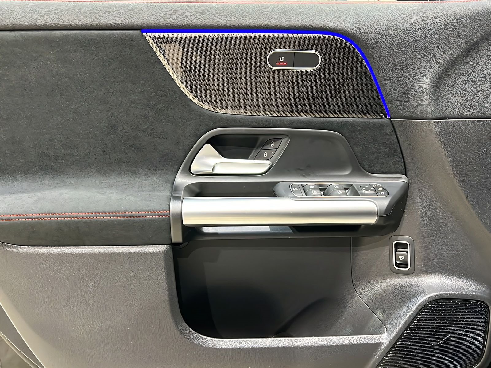 GLA 180 AMG+MULTI+NIGHT+Ambi+TotW+LrHz+AHK+360° Bild 13