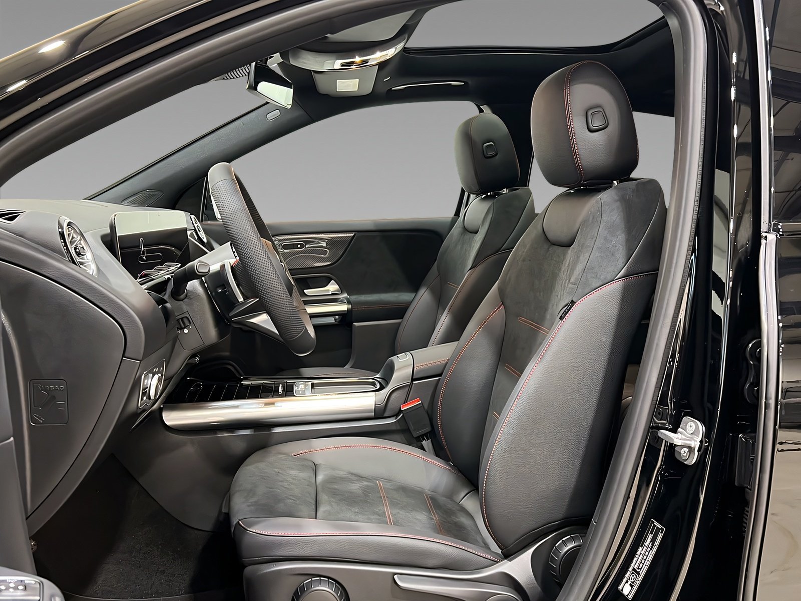 GLA 200 AMG+MULTI+NIGHT+Pano+Ambi+Kame+TotW+LrHz Bild 8