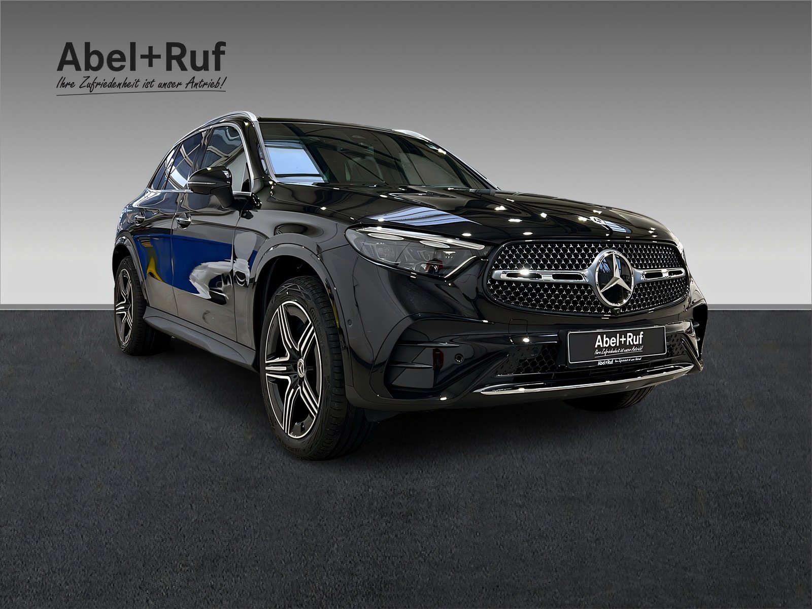GLC 300 e 4M AMG+DIGITAL+Memo+Pano+TotW+AHK+360° Bild 3