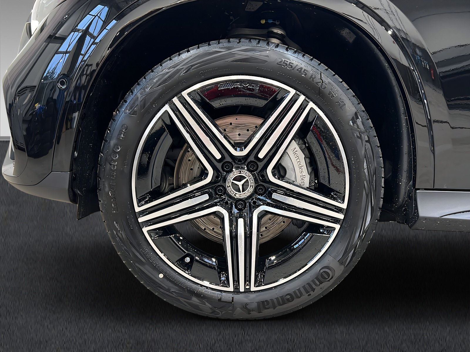 GLC 300 e 4M AMG+DIGITAL+Memo+Pano+TotW+AHK+360° Bild 7