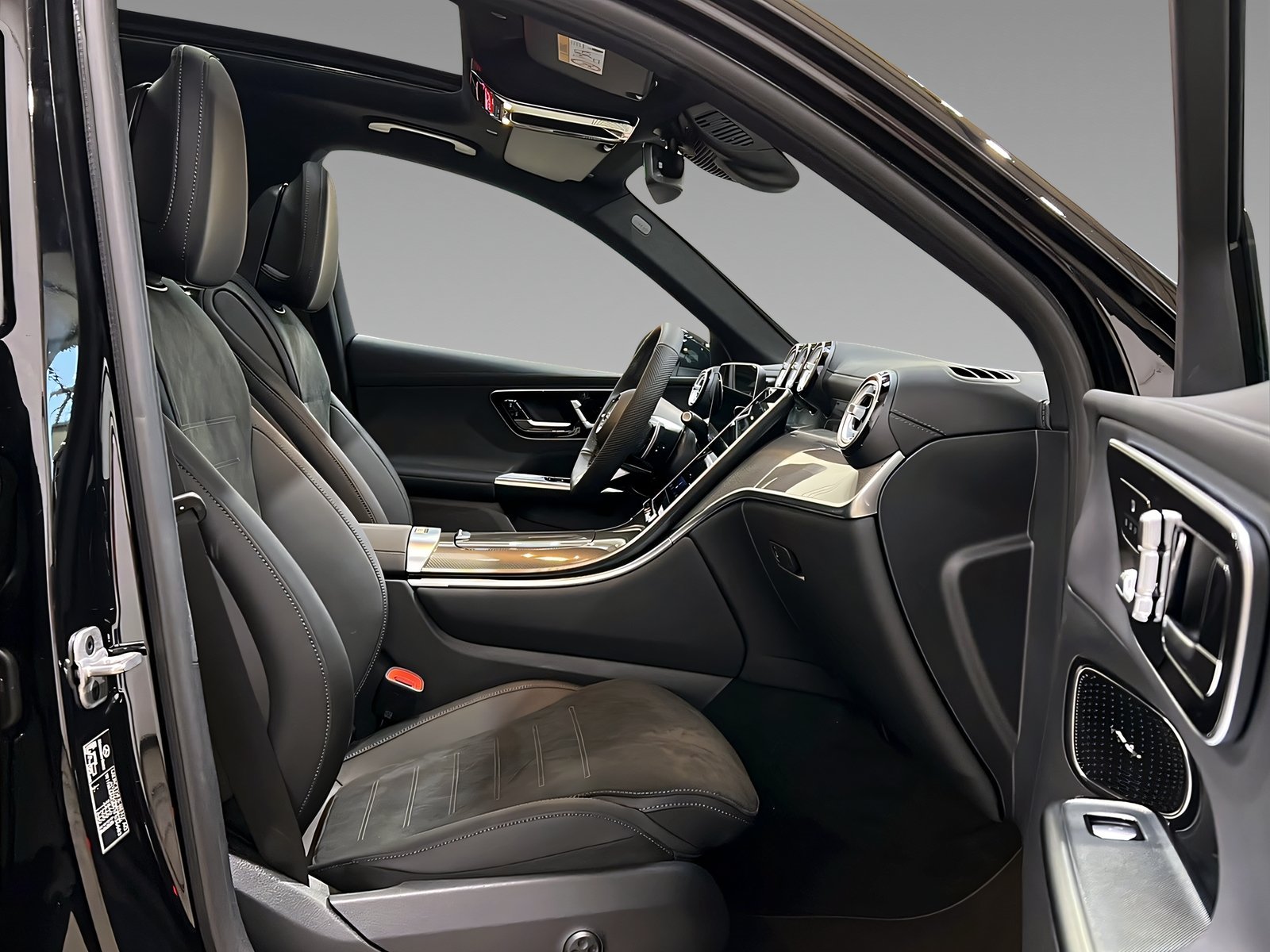 GLC 300 e 4M AMG+DIGITAL+Memo+Pano+TotW+AHK+360° Bild 14