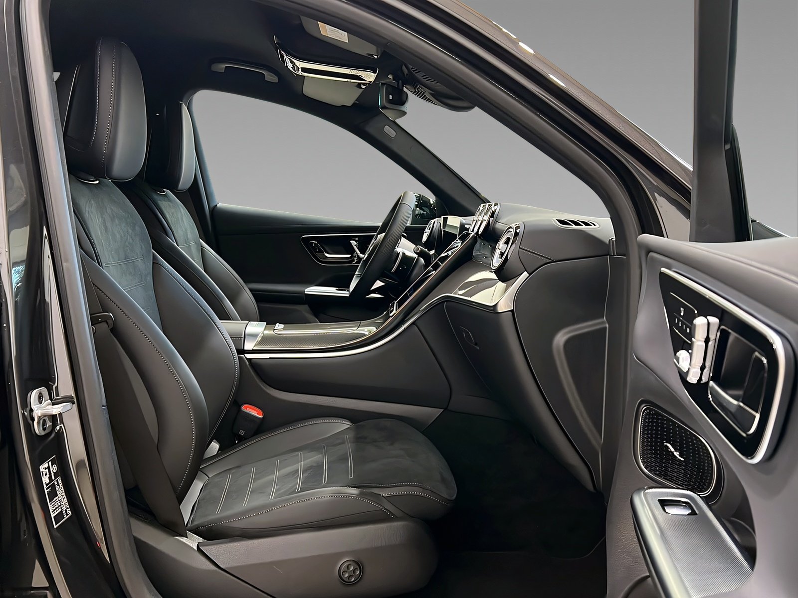 GLC 220 d 4M AMG+DIGITAL+NIGHT+Memo+TotW+AHK+360 Bild 14