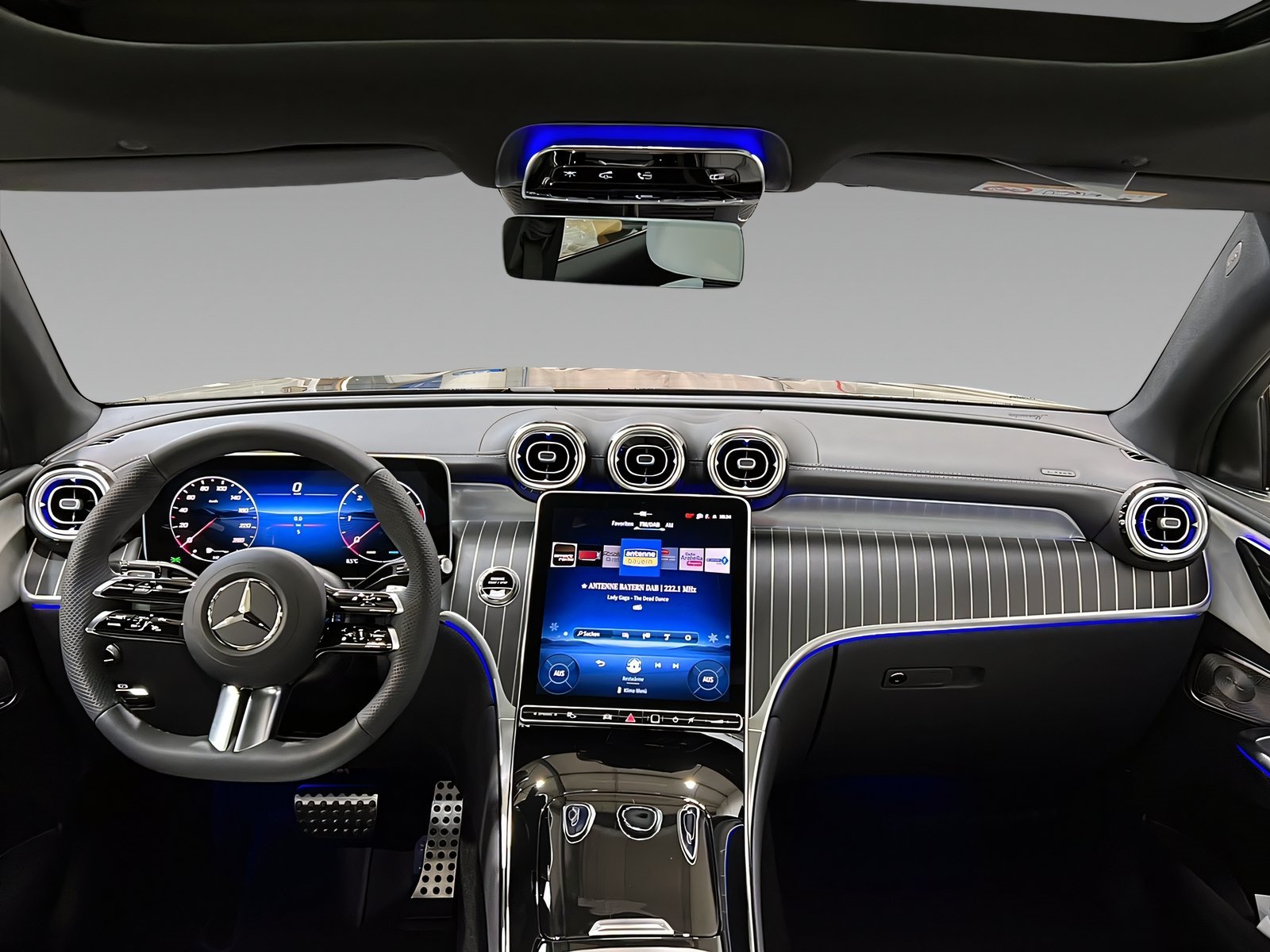 GLC 450 d 4M Coupé AMG+DISTR+NIGHT+Burme+AHK+360 Bild 10