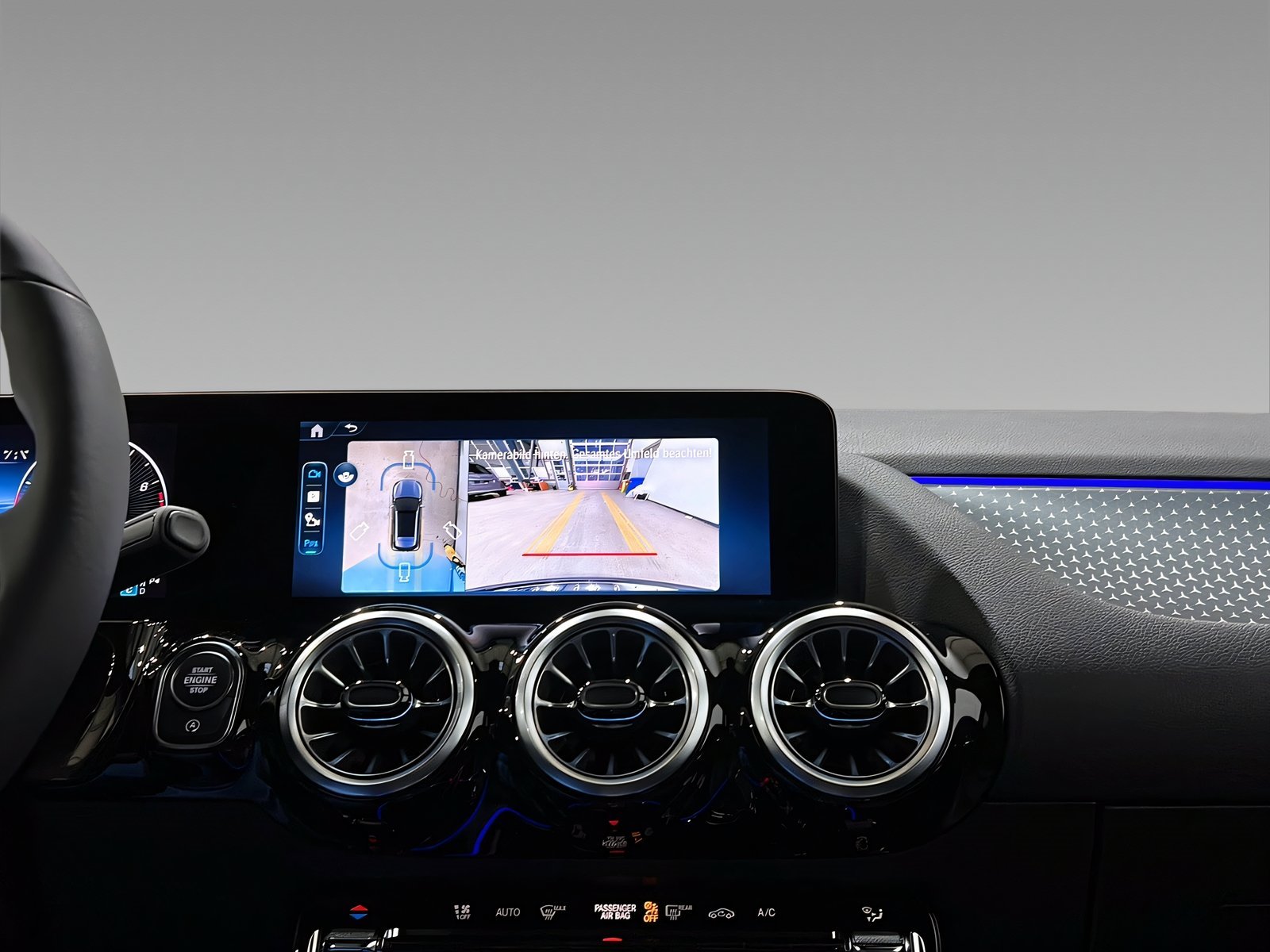 GLA 200 PROGRESSIVE+NIGHT+Ambi+CarPlay+TotW+360° Bild 12