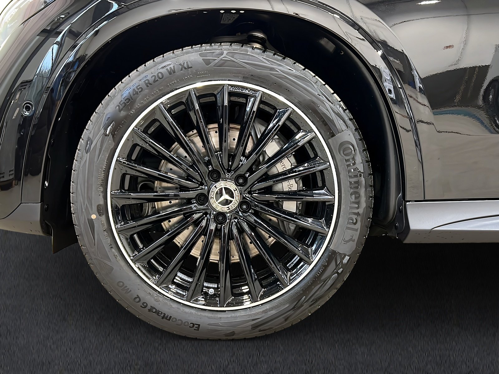 GLC 450 d 4M Coupé AMG+DISTR+Burme+Pano+AHK+360° Bild 7