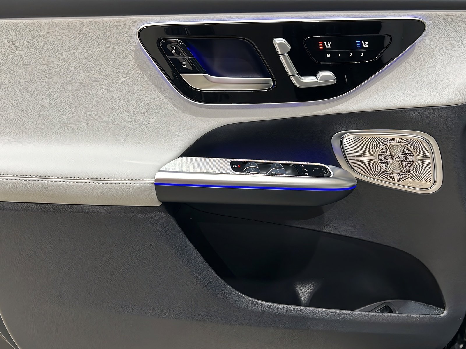 GLC 450 d 4M Coupé AMG+DISTR+Burme+Pano+AHK+360° Bild 12