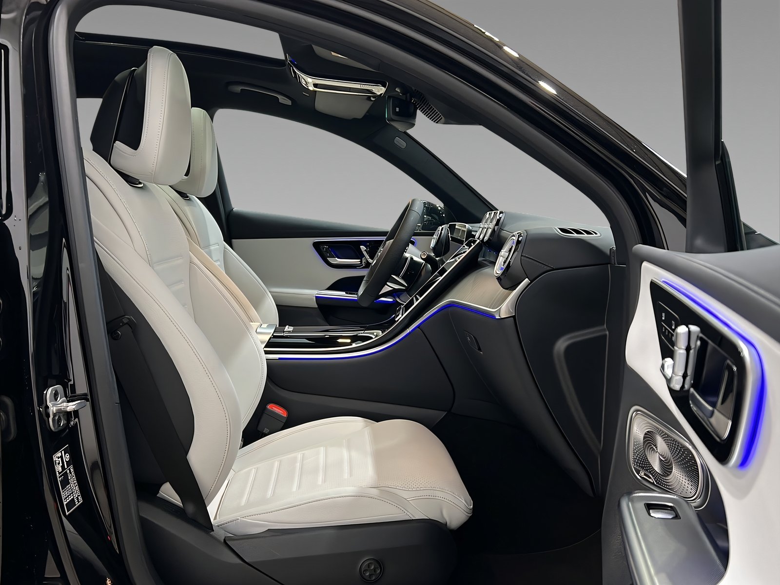 GLC 450 d 4M Coupé AMG+DISTR+Burme+Pano+AHK+360° Bild 14