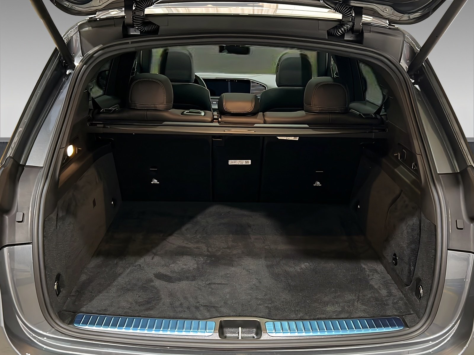 GLE 350 de 4M AMG+NIGHT+Burme+Pano+Memo+AHK+360° Bild 6