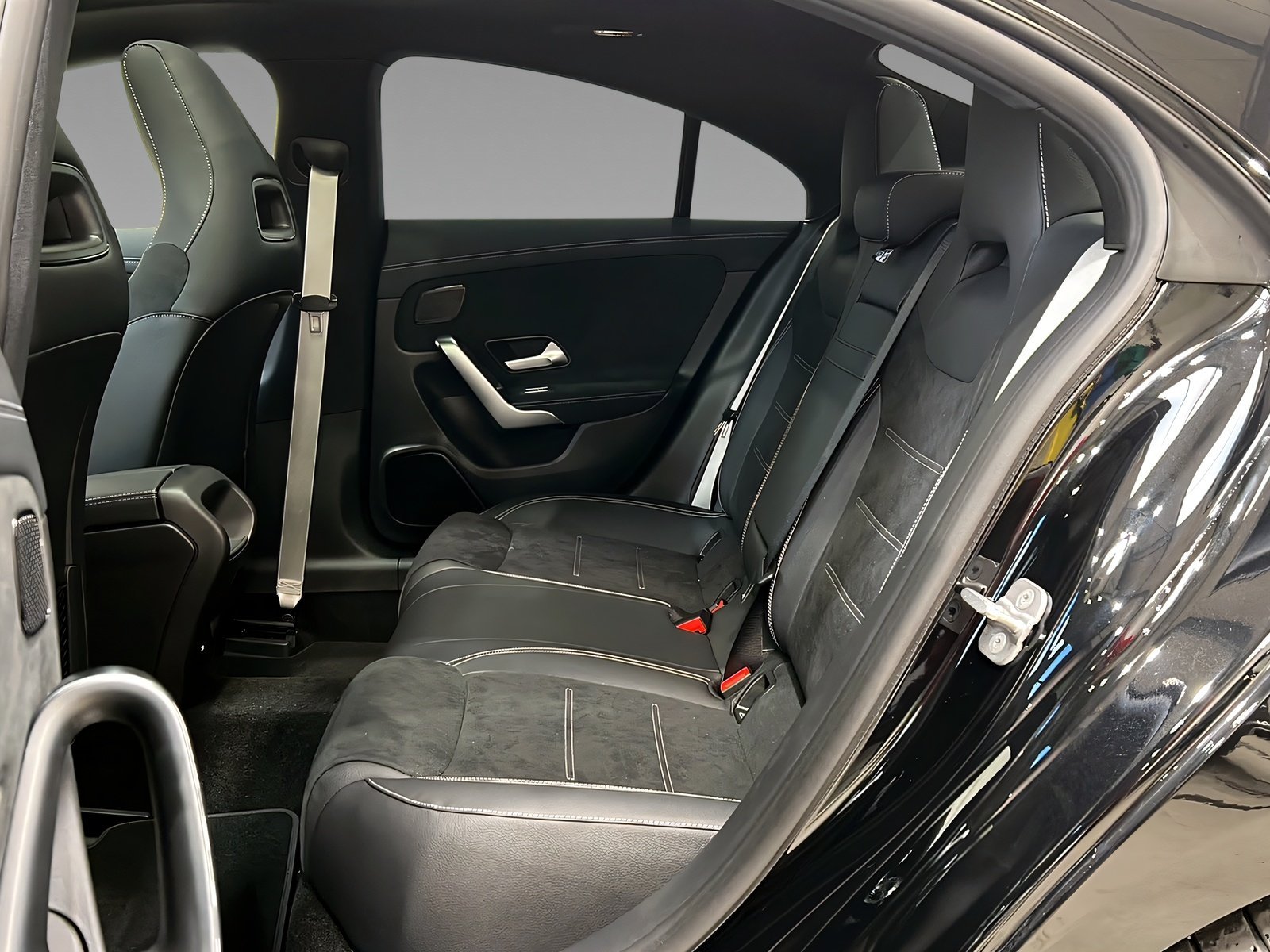 CLA 200 d Coupé AMG+LED+NIGHT+Kamera+Pano+LrHz Bild 9