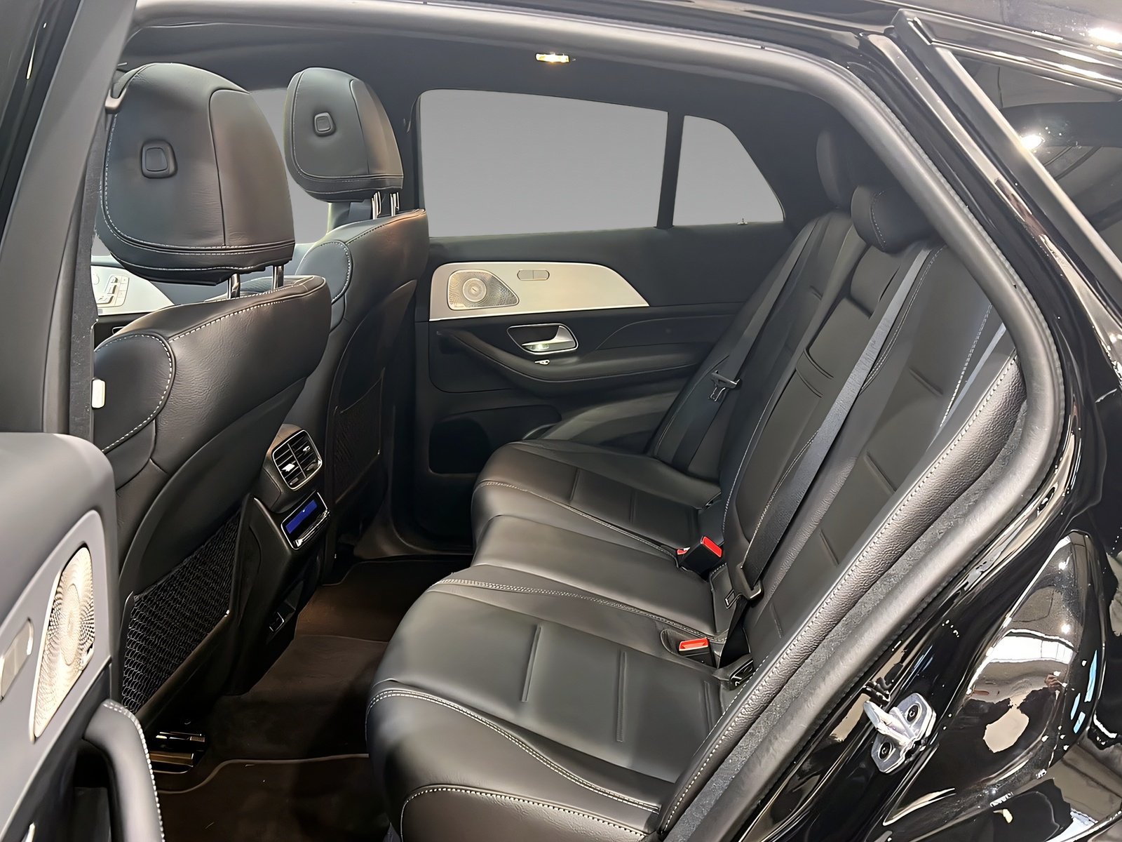 GLE 450d 4M Coupé AMG+DISTRO+Burme+HuD+AHK+360° Bild 9