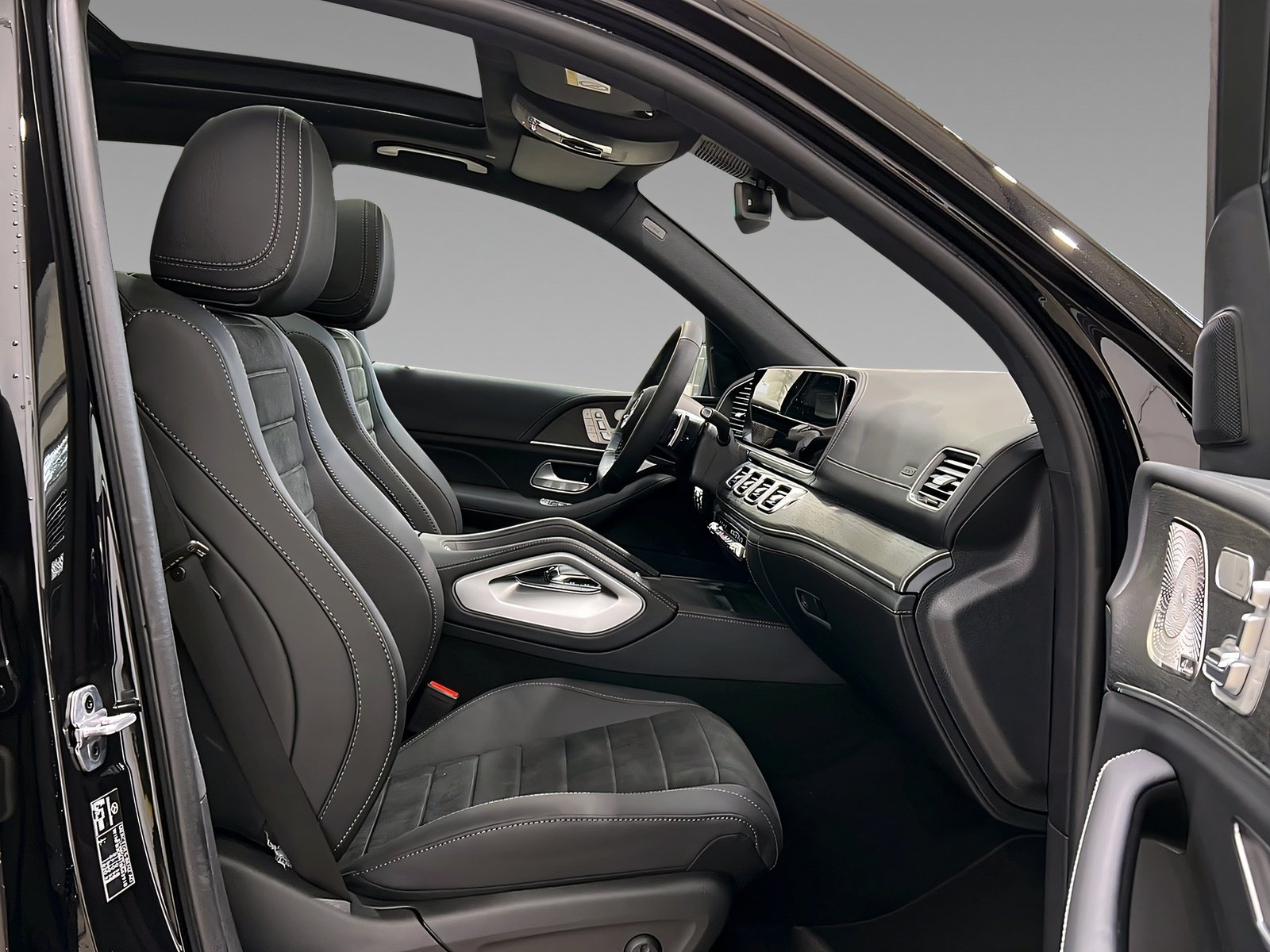 GLE 450d 4M AMG+DIST+NIGHT+Burm+HuD+StHz+AHK+360 Bild 14