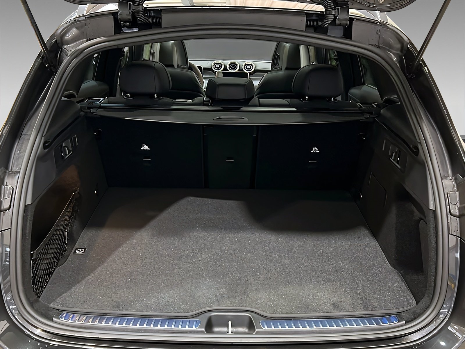 GLC 220 d 4M AMG+DIGITAL+NIGHT+Pano+TotW+AHK+360 Bild 6