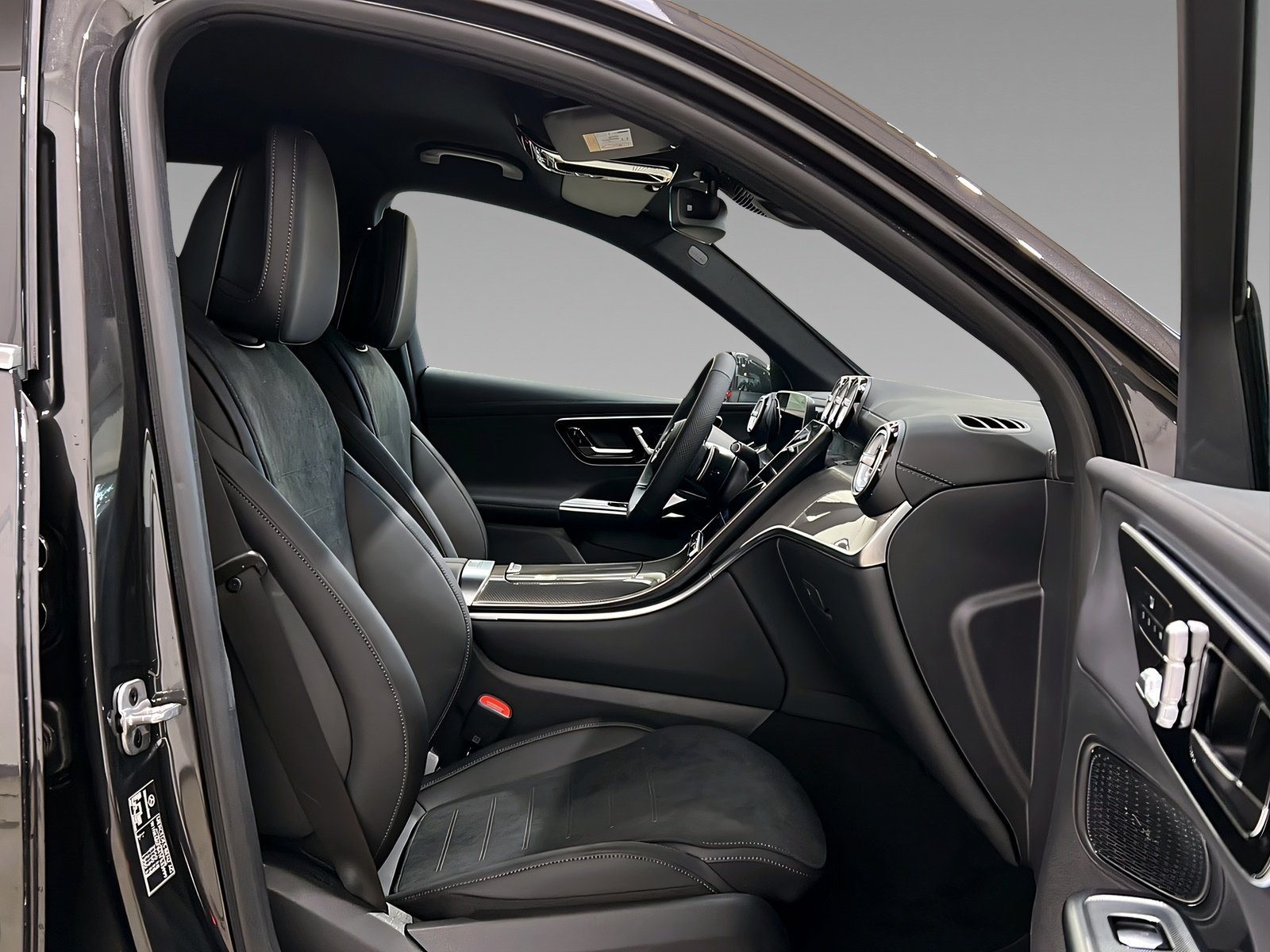 GLC 220d 4M AMG+DIGITAL+Memo+TotW+LrHz+AHK+360° Bild 14