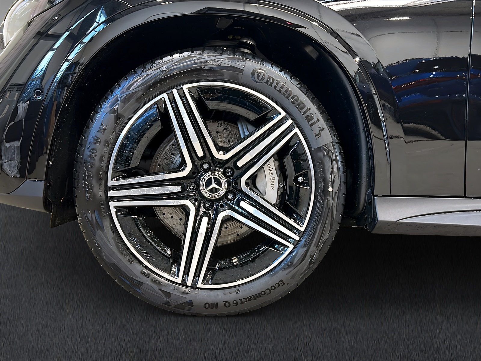 GLC 220 d 4M AMG+DIGITAL+Ambi+Pano+TotW+AHK+360° Bild 7