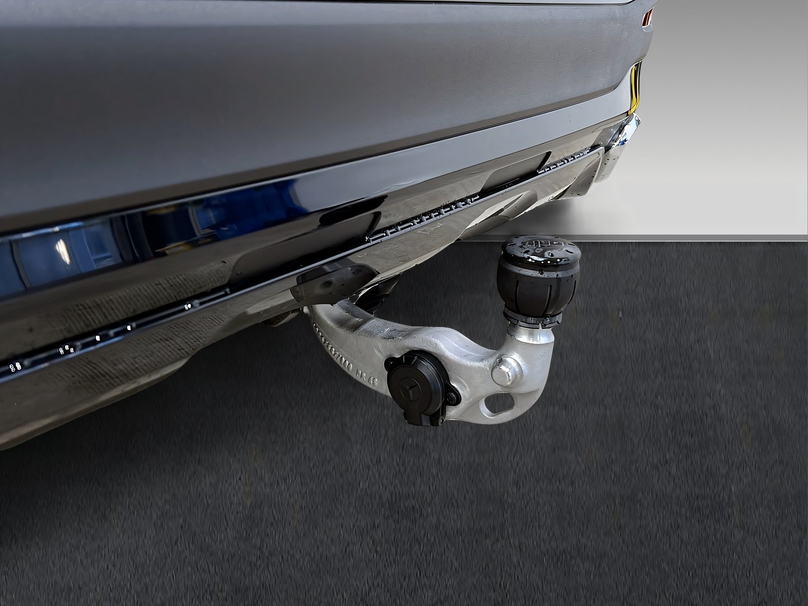 GLC 220 d 4M AMG+DIGITAL+Ambi+Pano+TotW+AHK+360° Bild 11