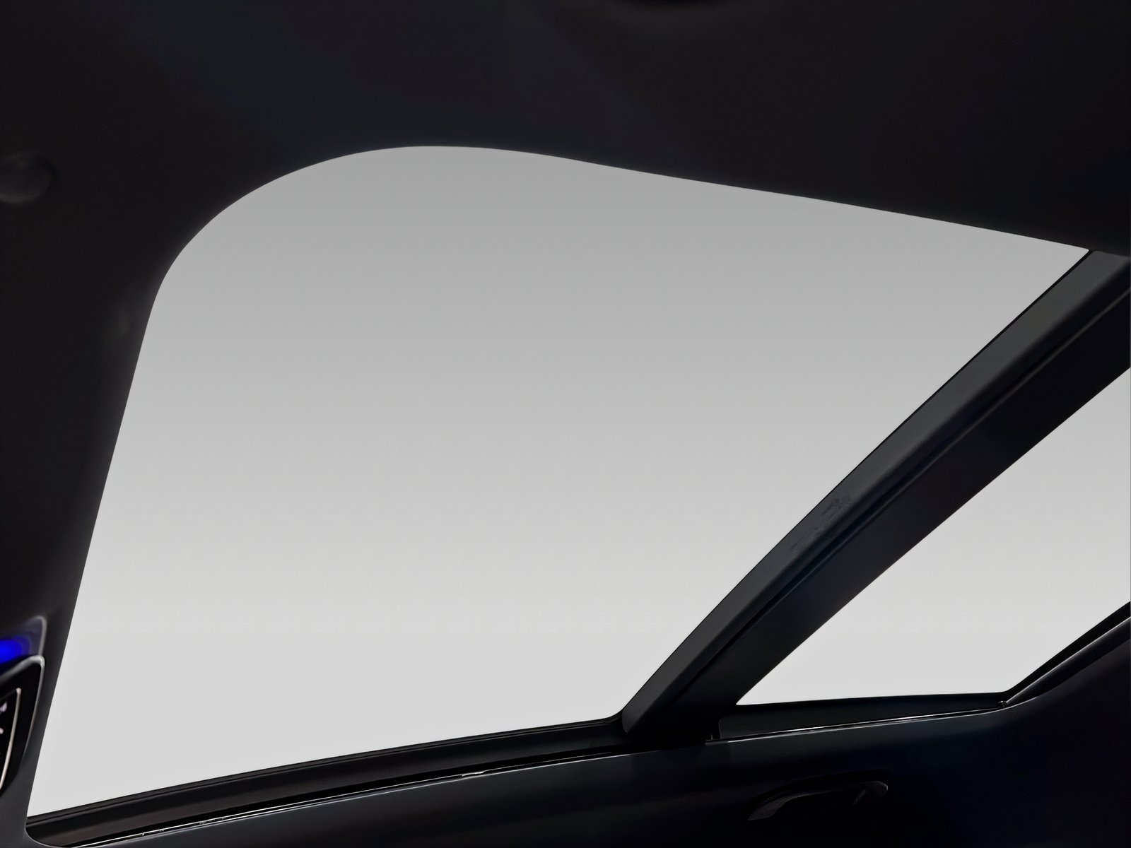 GLC 300de 4M AMG+DIGITAL+Ambi+Pano+TotW+AHK+360° Bild 13