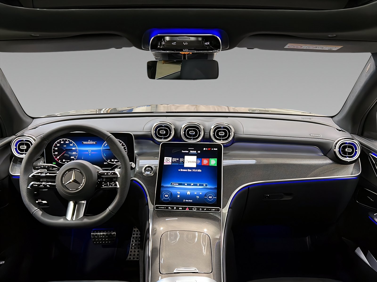 GLC 300de 4M AMG+DIGITAL+Ambi+Pano+TotW+AHK+360° Bild 10